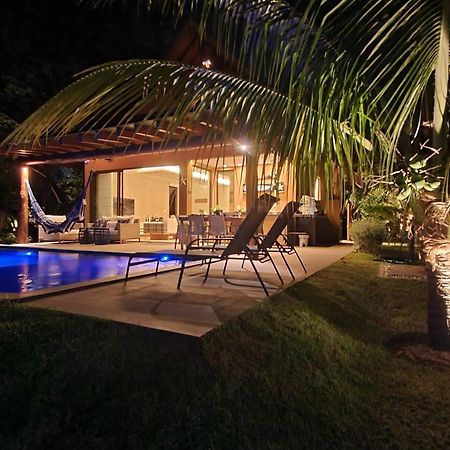 Bangalo A Beira Mar No Eco Resort פראיה דוס קרניירוס מראה חיצוני תמונה